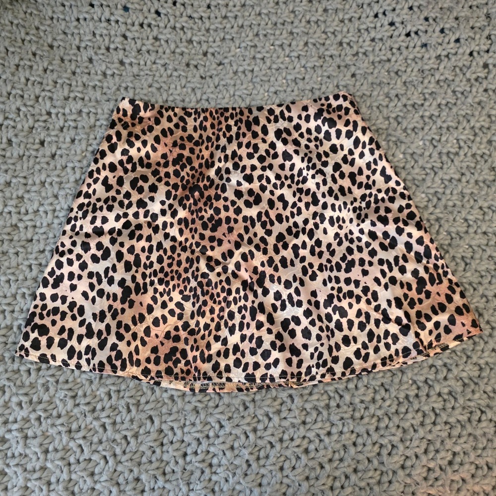 Princess Polly Womens Leopard Animal Print Mini Skirt Size 4 Tan Jacquard Floral